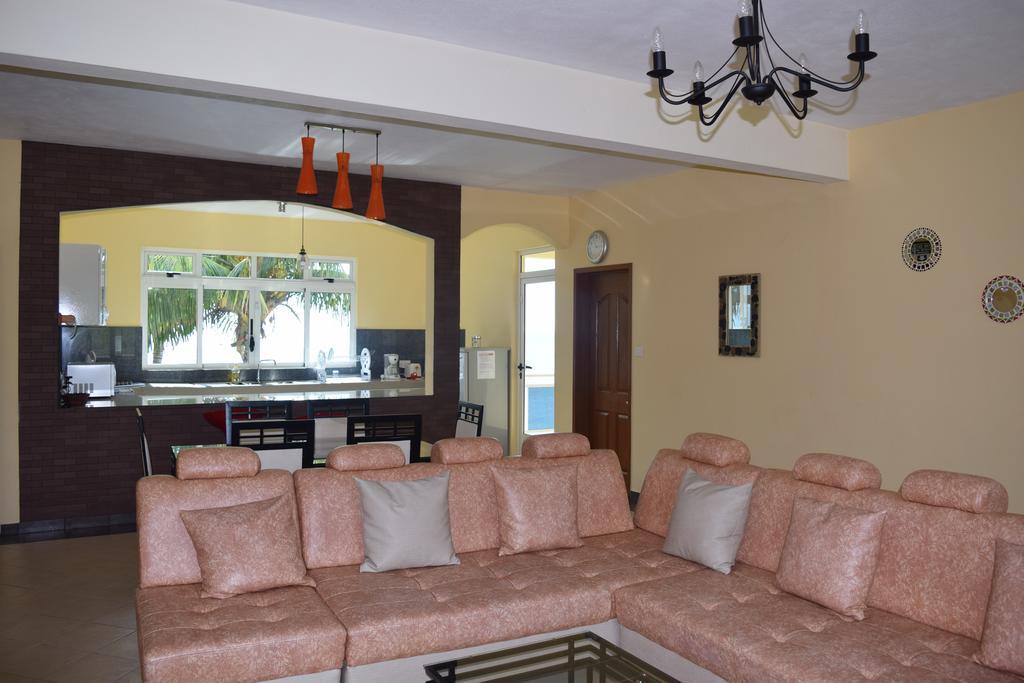 Baywatch Apartment La Gaulette Εξωτερικό φωτογραφία